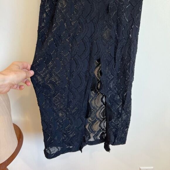 Nightcap Victorian Skirt Pencil Stretch Lace Black Slit lined 2 Free People Goth - Picture 12 of 13